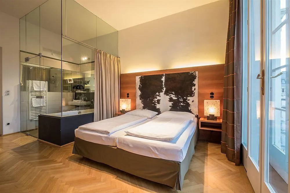 Shs Hotel Papageno Vienna 3*,